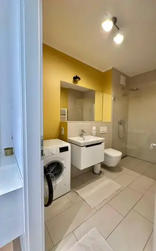 1 room apartment with 38 m² in Berlin – Photo 8