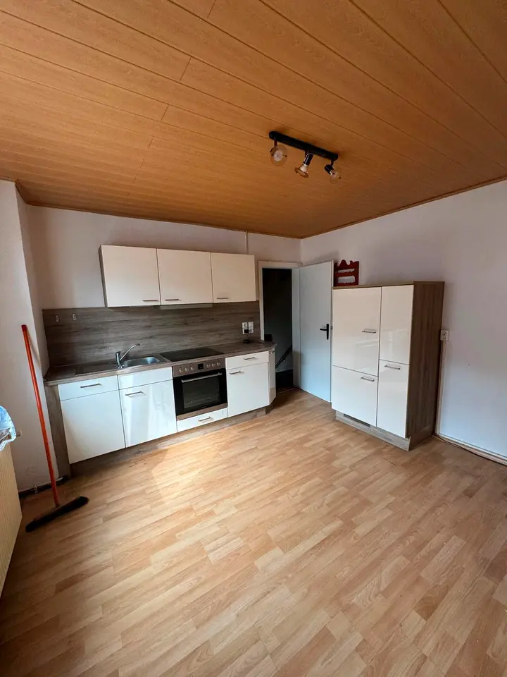 2 Zimmer Wohnung mit 64 m² in Schmalkalden – Bild 3