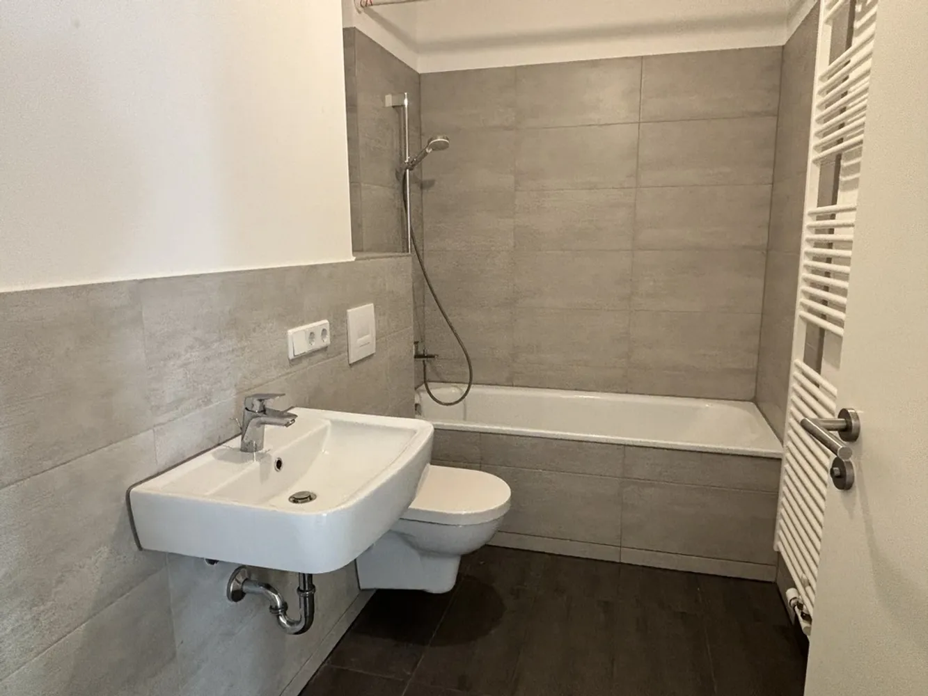 2 room apartment with 55 m² in Berlin – Photo 3