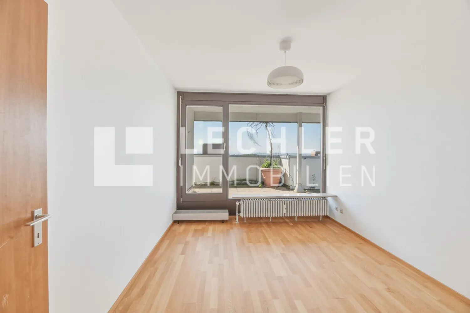 4 Zimmer Wohnung mit 154 m² in Stuttgart – Bild 6