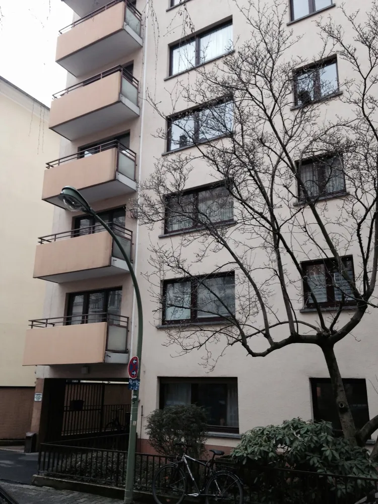 1 Zimmer Wohnung mit 35 m² in Frankfurt am Main – Bild 12