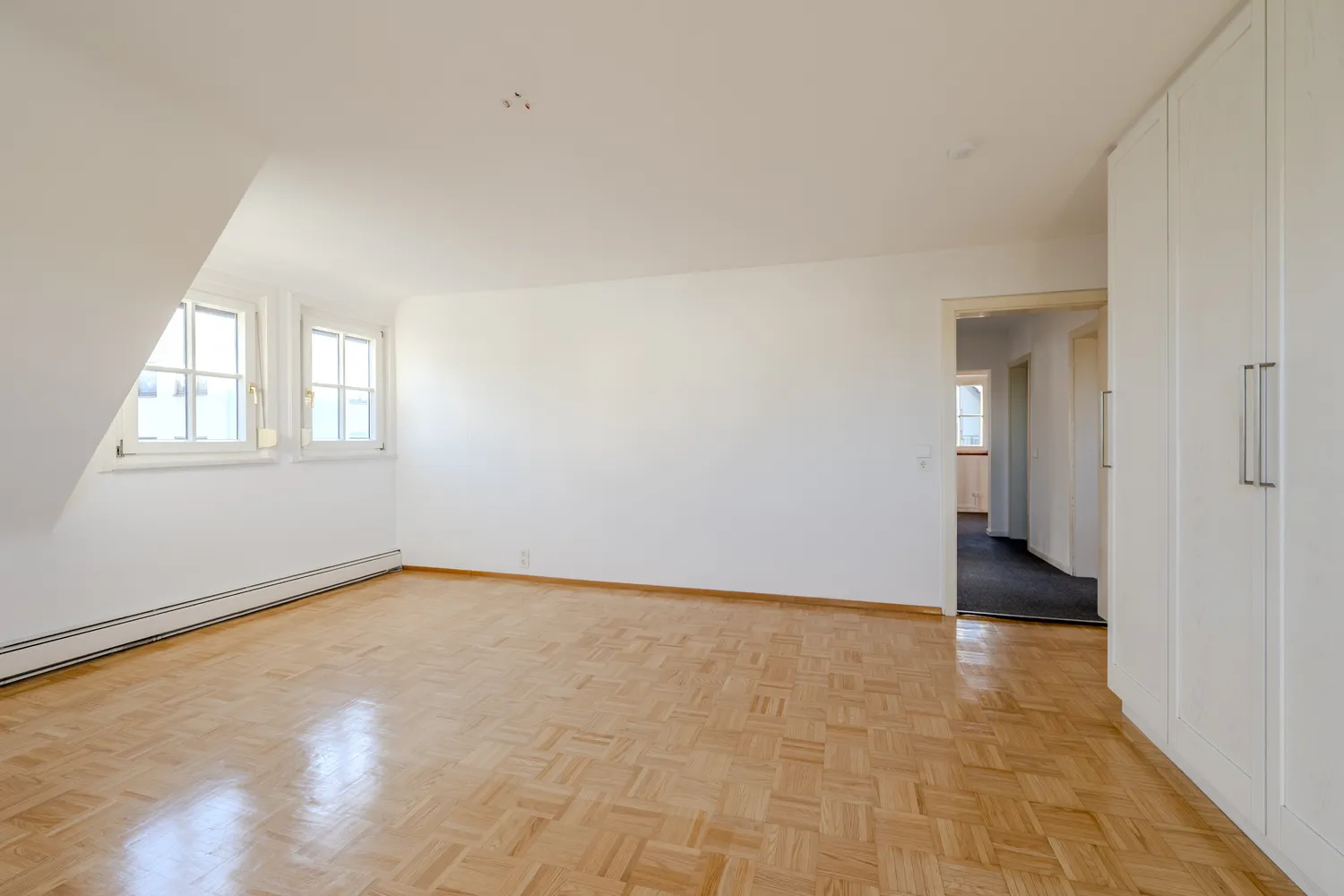 6 Zimmer Haus mit 153 m² in Esslingen am Neckar – Bild 1