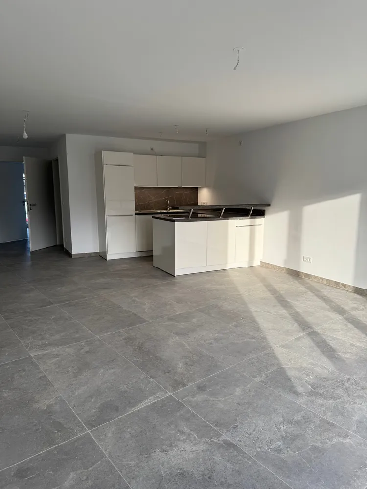 3 Zimmer Wohnung mit 82 m² in München – Bild 2