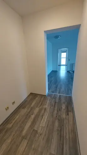 2 Zimmer Wohnung mit 60 m² in Saarbrücken – Bild 2