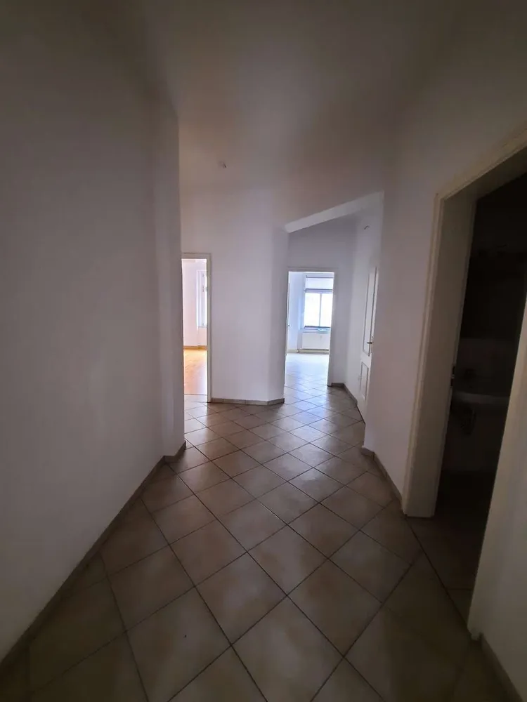 2 Zimmer Wohnung mit 67 m² in Plauen – Bild 3