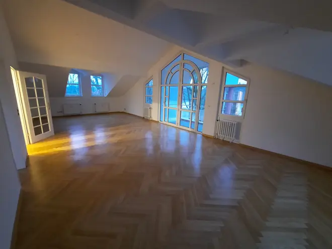6 Zimmer Wohnung mit 210 m² in Berlin – Bild 3