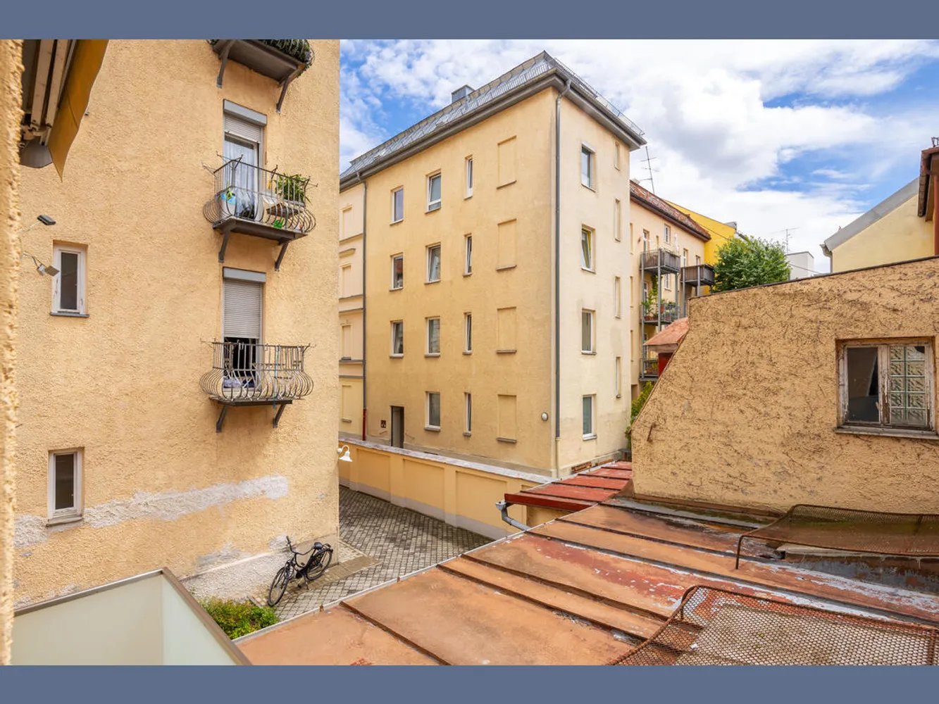 2 Zimmer Haus mit 72 m² in München – Bild 4
