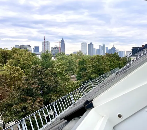 2 Zimmer Wohnung mit 47 m² in Frankfurt am Main – Bild 2