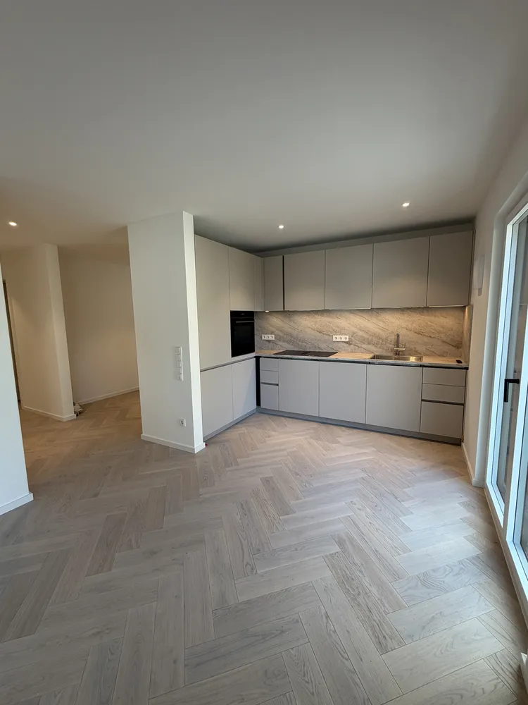 3 Zimmer Wohnung mit 97 m² in München – Bild 1