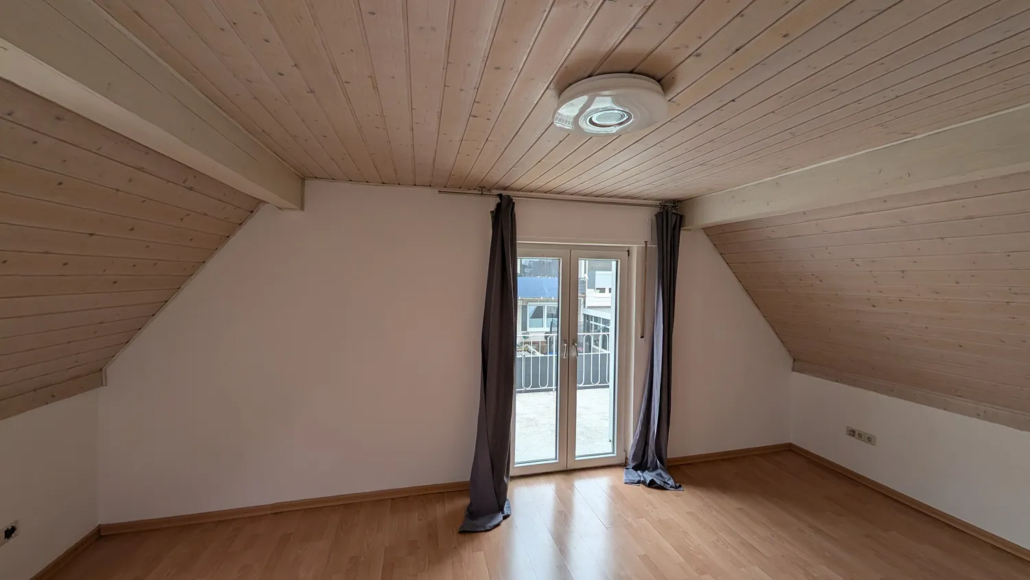 2 Zimmer Wohnung mit 40 m² in Karlsruhe – Bild 5