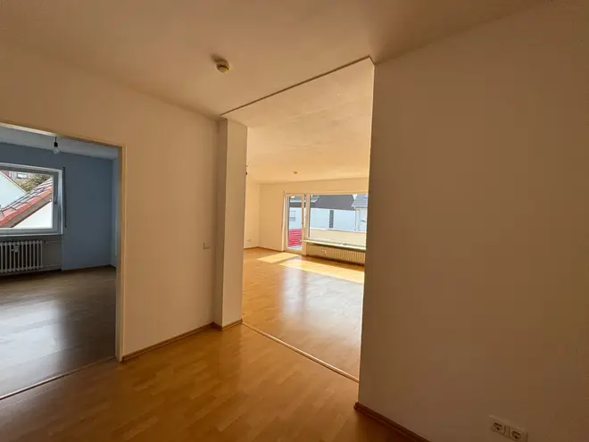 3 Zimmer Wohnung mit 87 m² in Frankfurt am Main – Bild 3