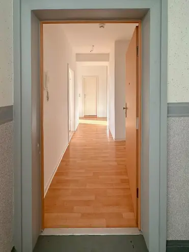 2 Zimmer Wohnung mit 57 m² in Magdeburg – Bild 2