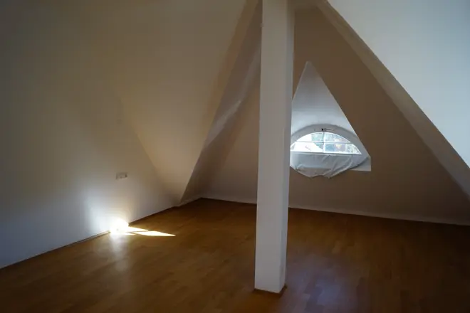 9 Zimmer Haus mit 326 m² in Pforzheim – Bild 1