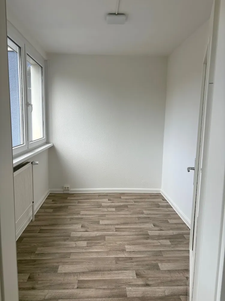 2 Zimmer Wohnung mit 32 m² in Neubrandenburg – Bild 4