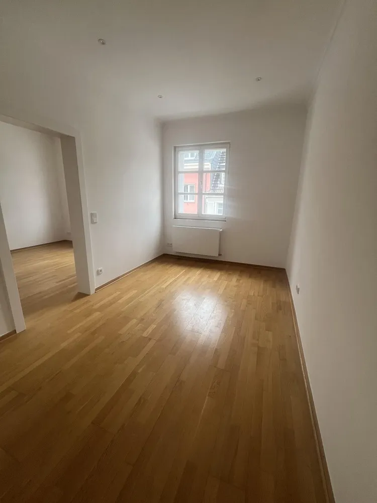 2 Zimmer Wohnung mit 60 m² in Düsseldorf – Bild 8