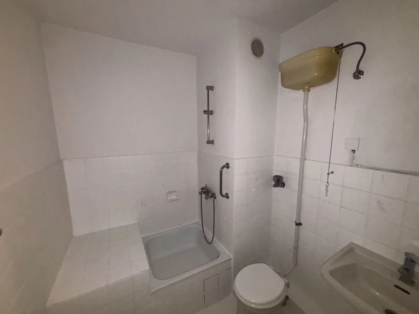 2 Zimmer Wohnung mit 55 m² in Bremen – Bild 4