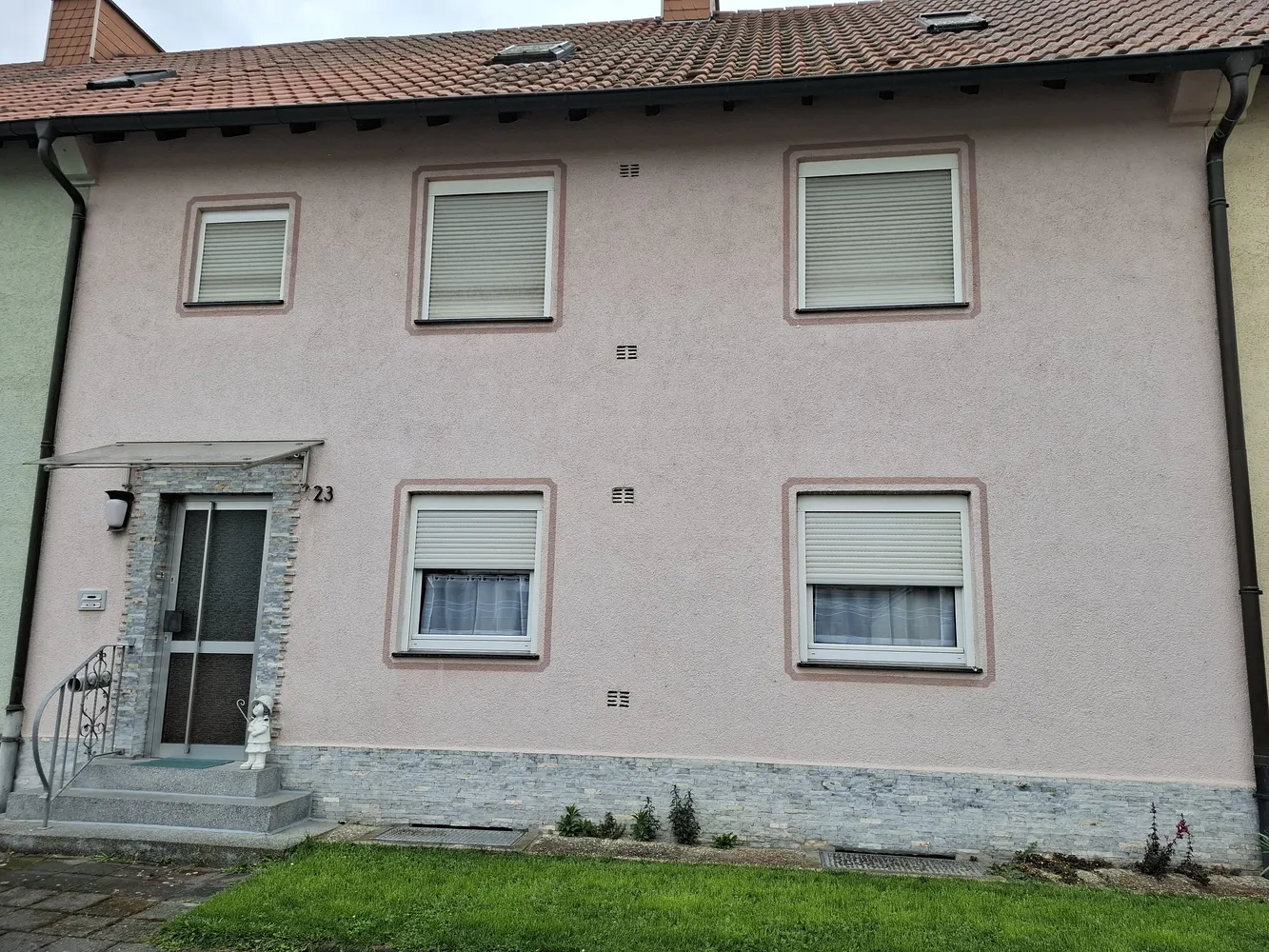 2 room apartment with 60 m² in Ludwigshafen am Rhein – Photo 1