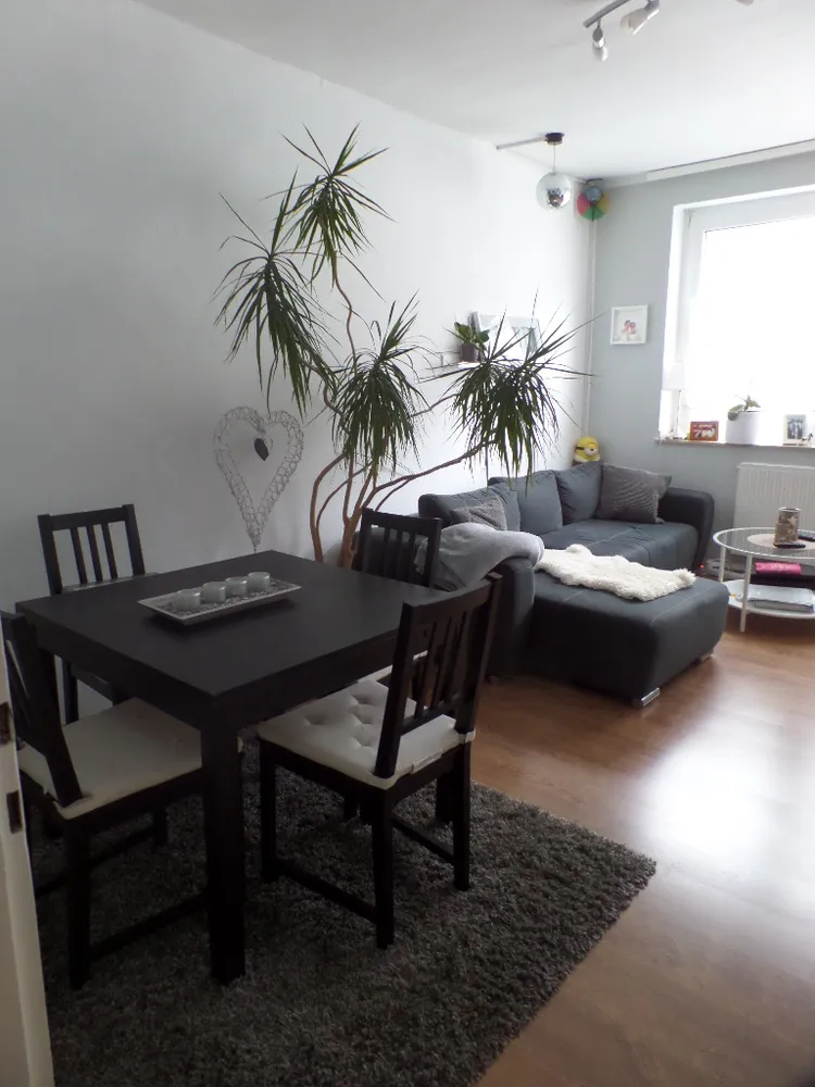 2 room apartment with 58 m² in Düsseldorf – Photo 1