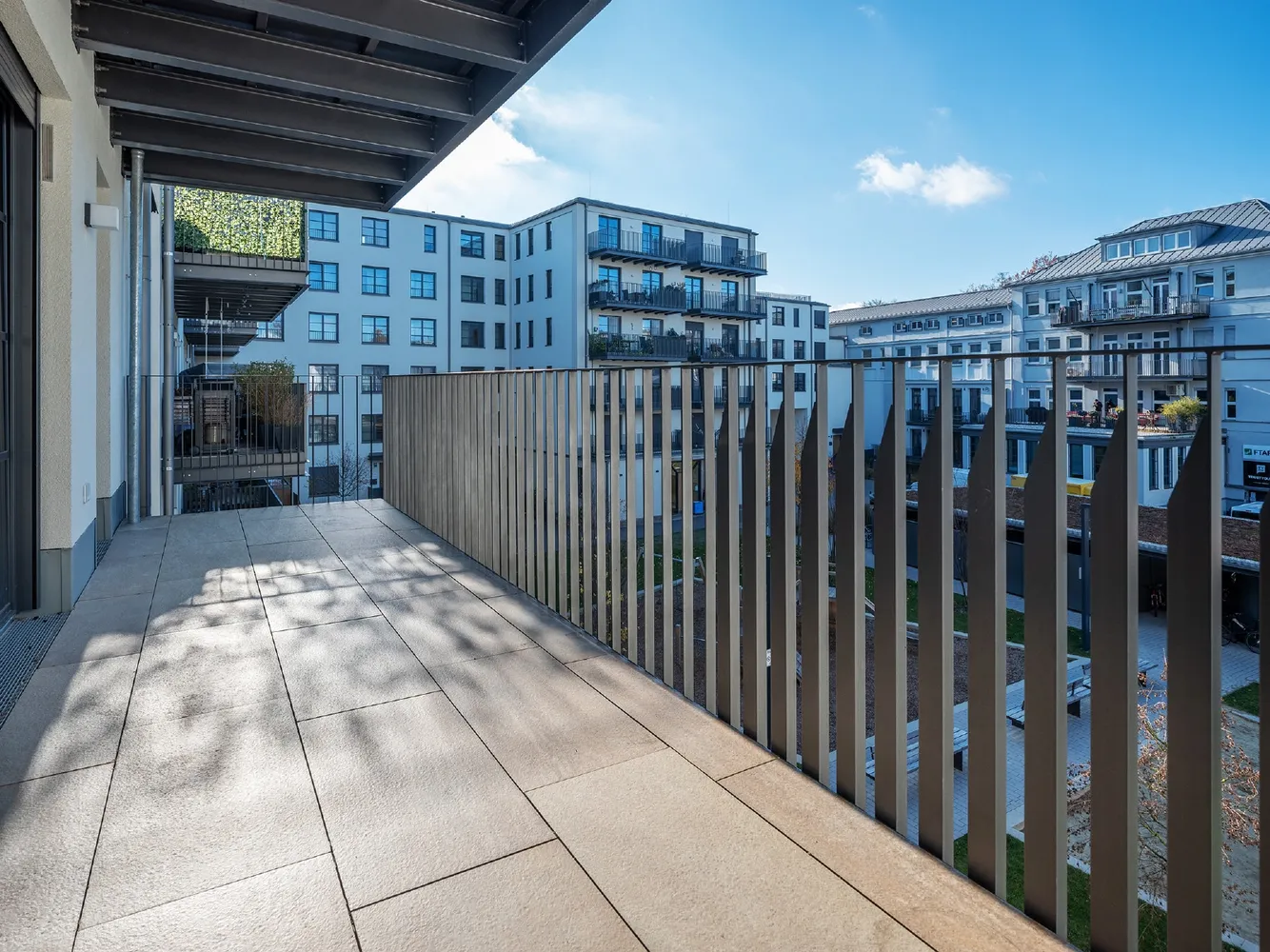 4 Zimmer Wohnung mit 108 m² in München – Bild 3