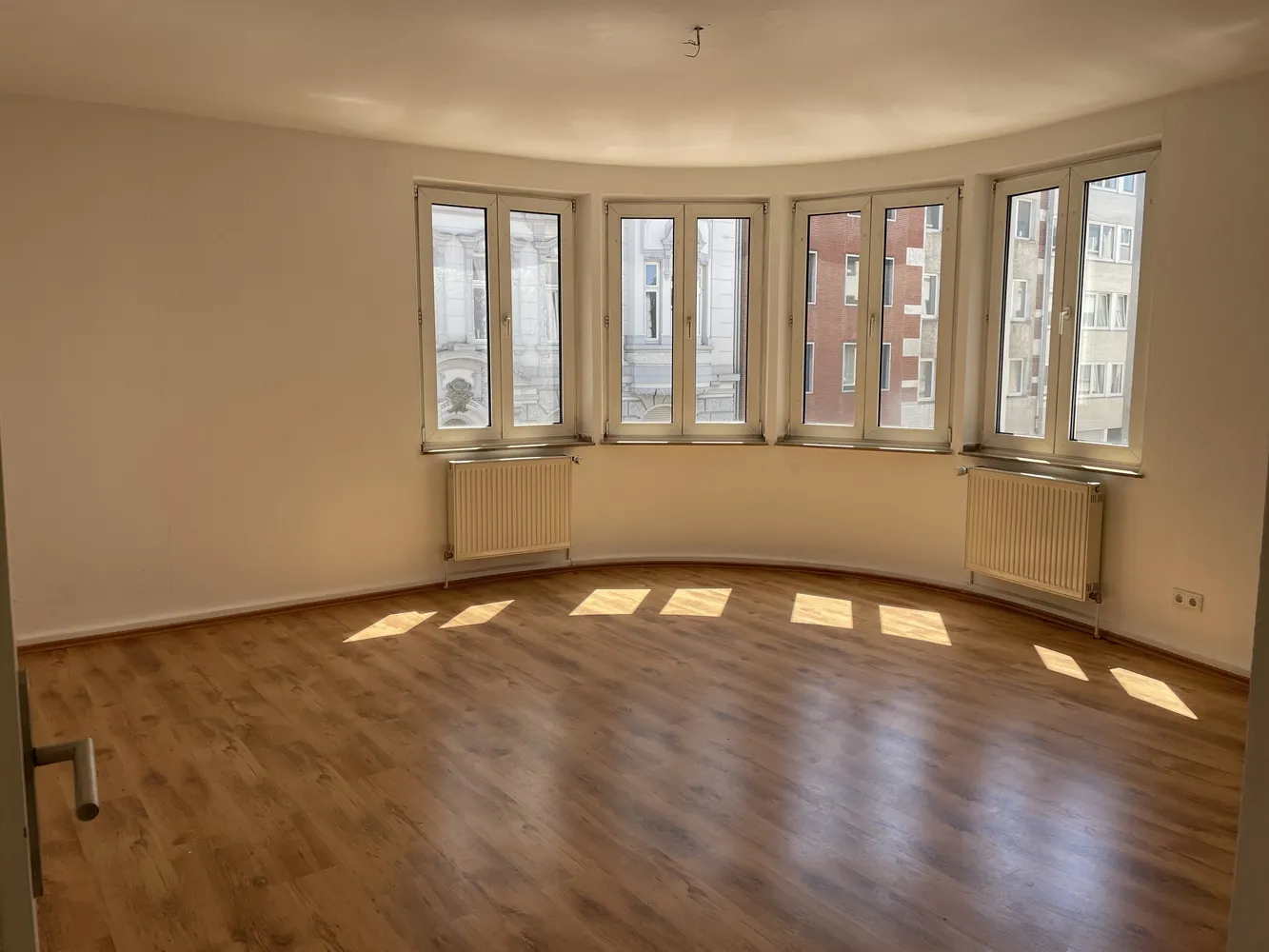 3 Zimmer Wohnung mit 80 m² in Aachen – Bild 1