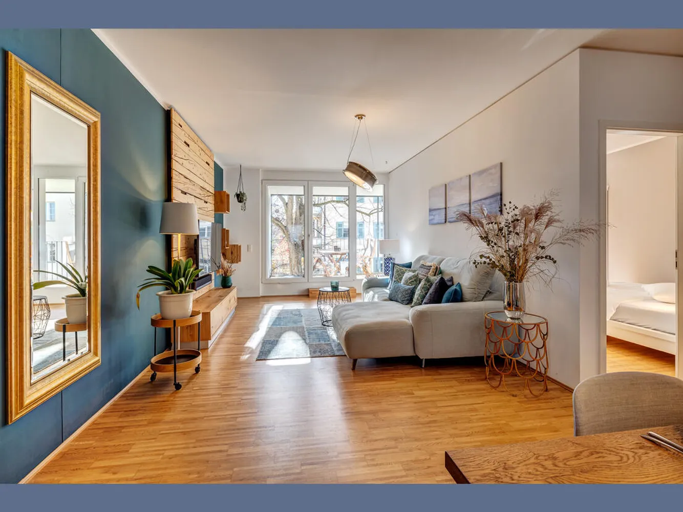 3 Zimmer Wohnung mit 125 m² in München – Bild 2