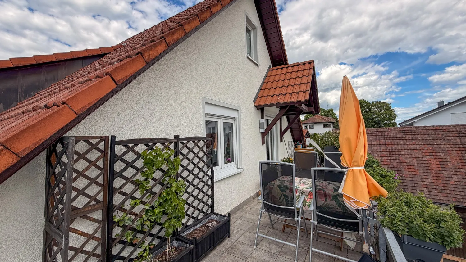 3 Zimmer Wohnung mit 72 m² in Friedrichshafen – Bild 2