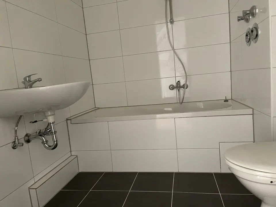 3 Zimmer Wohnung mit 74 m² in Duisburg – Bild 6