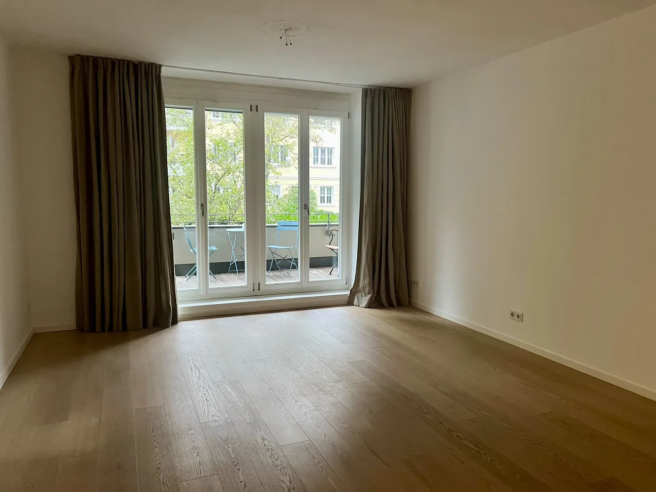2 room apartment with 76 m² in Munich – Photo 3