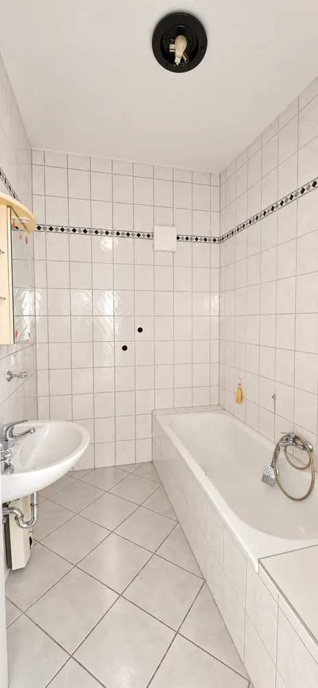 4 Zimmer Wohnung mit 109 m² in Wiesbaden – Bild 4