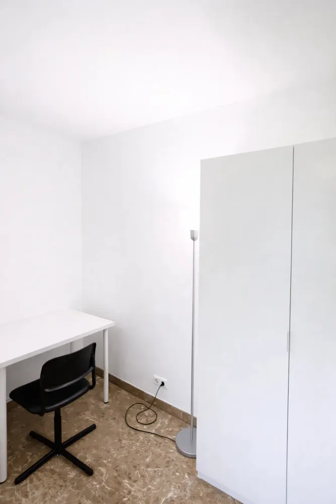 Shared room with 14 m² in Munich – Photo 9
