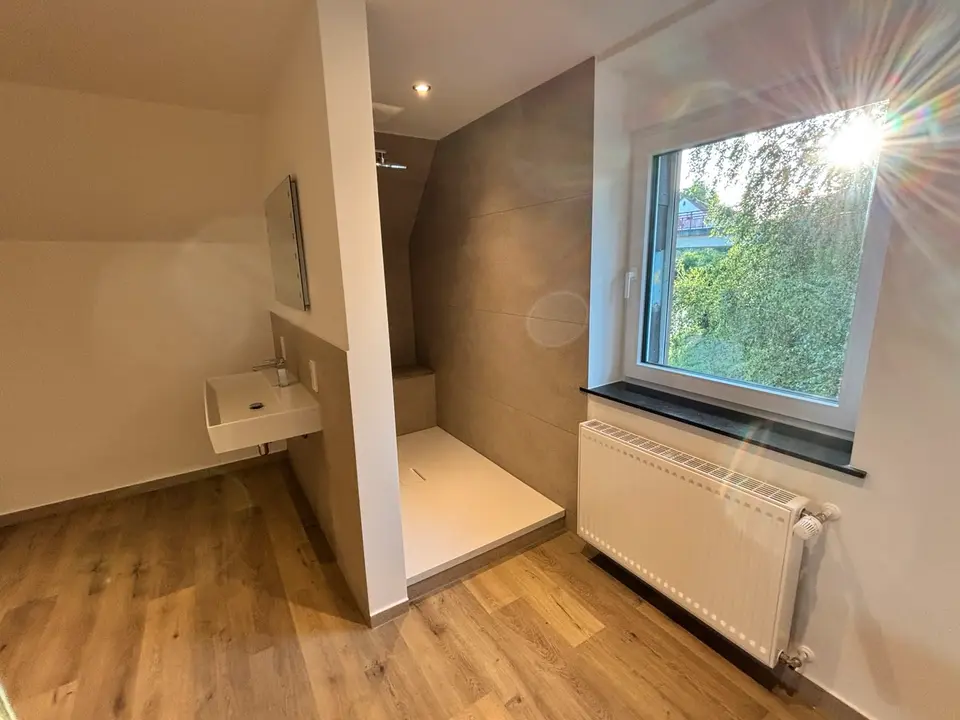 9 Zimmer Haus mit 138 m² in Saarbrücken – Bild 5