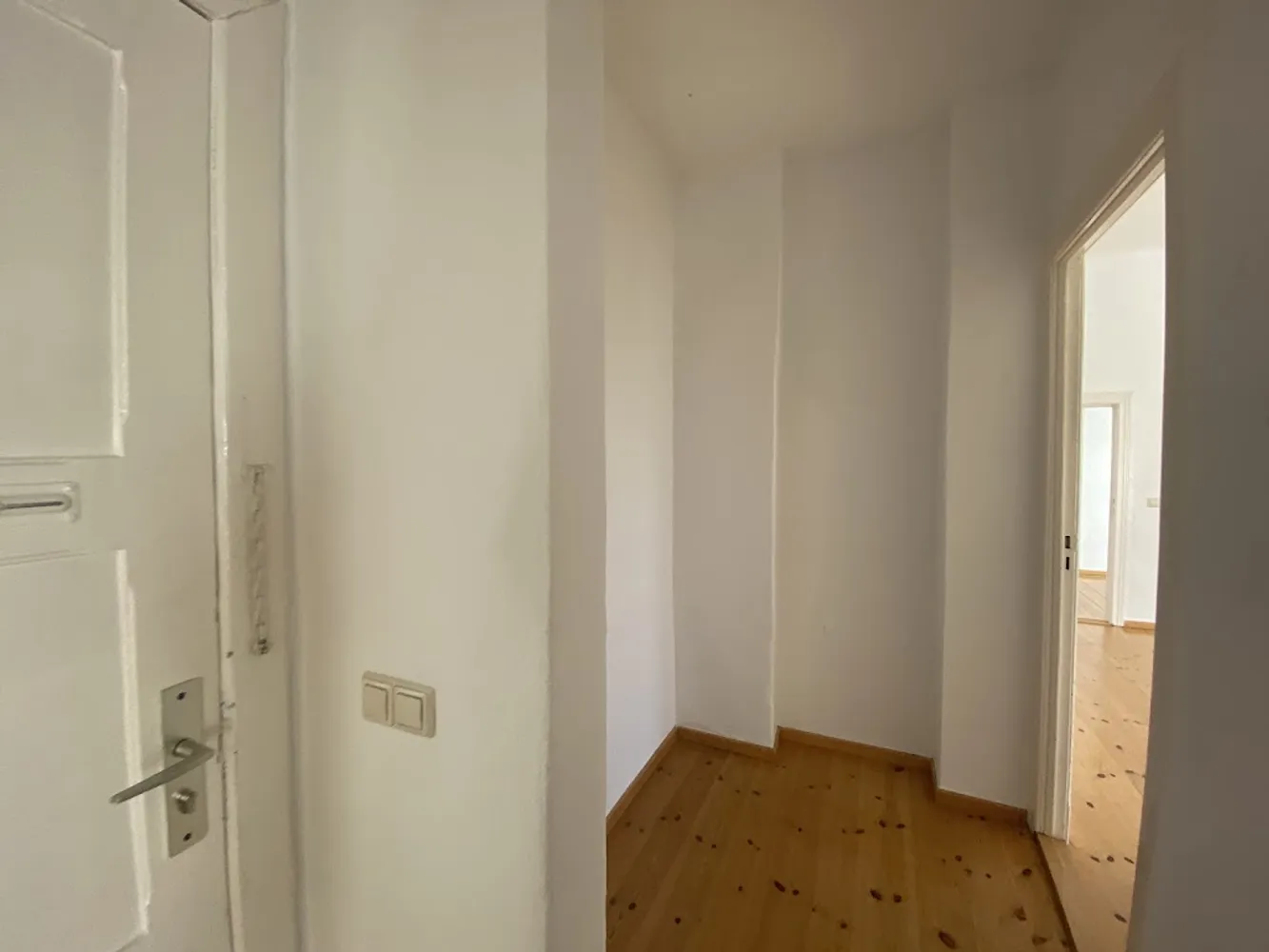 2 room apartment with 50 m² in Berlin – Photo 1