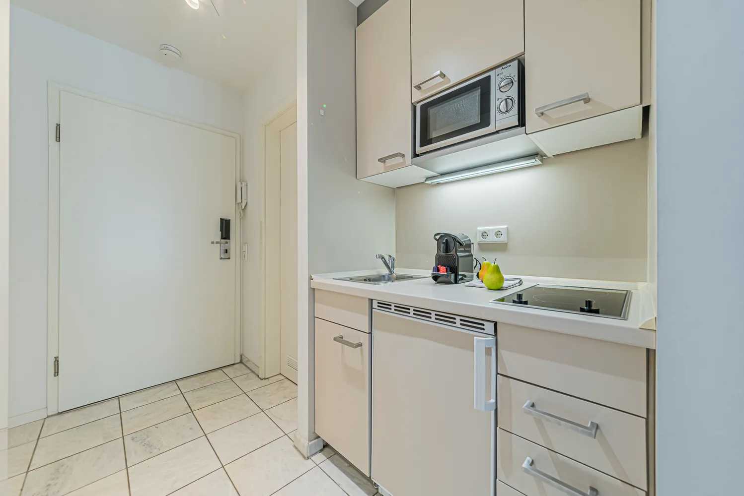 1 Zimmer Wohnung mit 39 m² in Frankfurt am Main – Bild 7