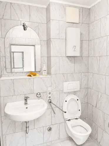 1 room apartment with 33 m² in Saarbrücken – Photo 6