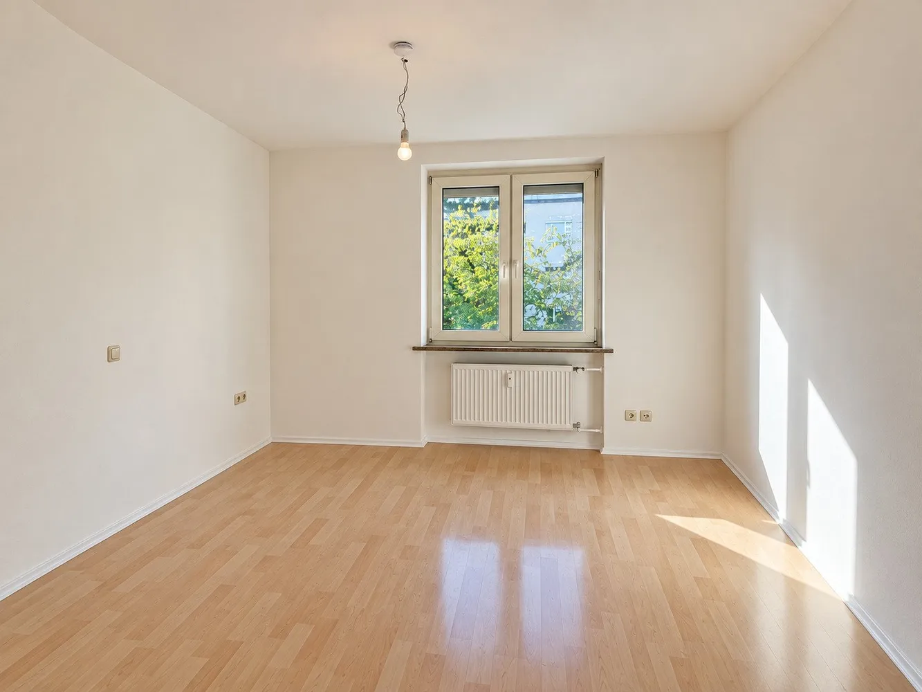 5 Zimmer Wohnung mit 115 m² in Augsburg – Bild 3
