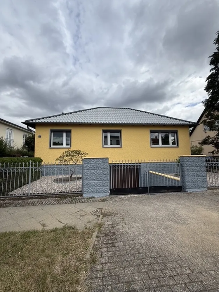 4 Zimmer Haus mit 115 m² in Berlin – Bild 2