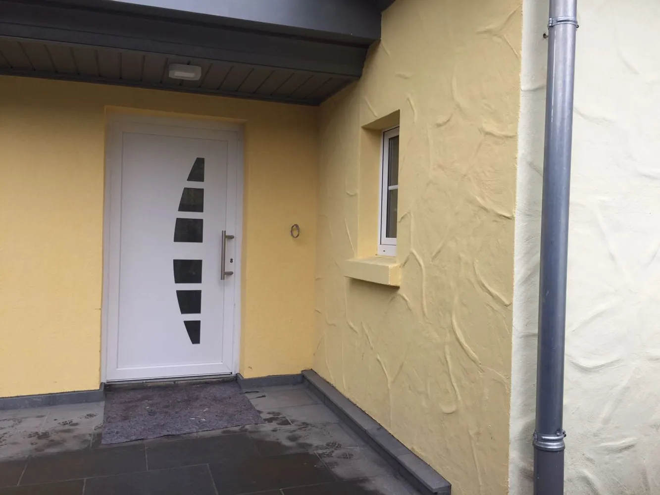 2 Zimmer Wohnung mit 70 m² in Frankfurt am Main – Bild 1