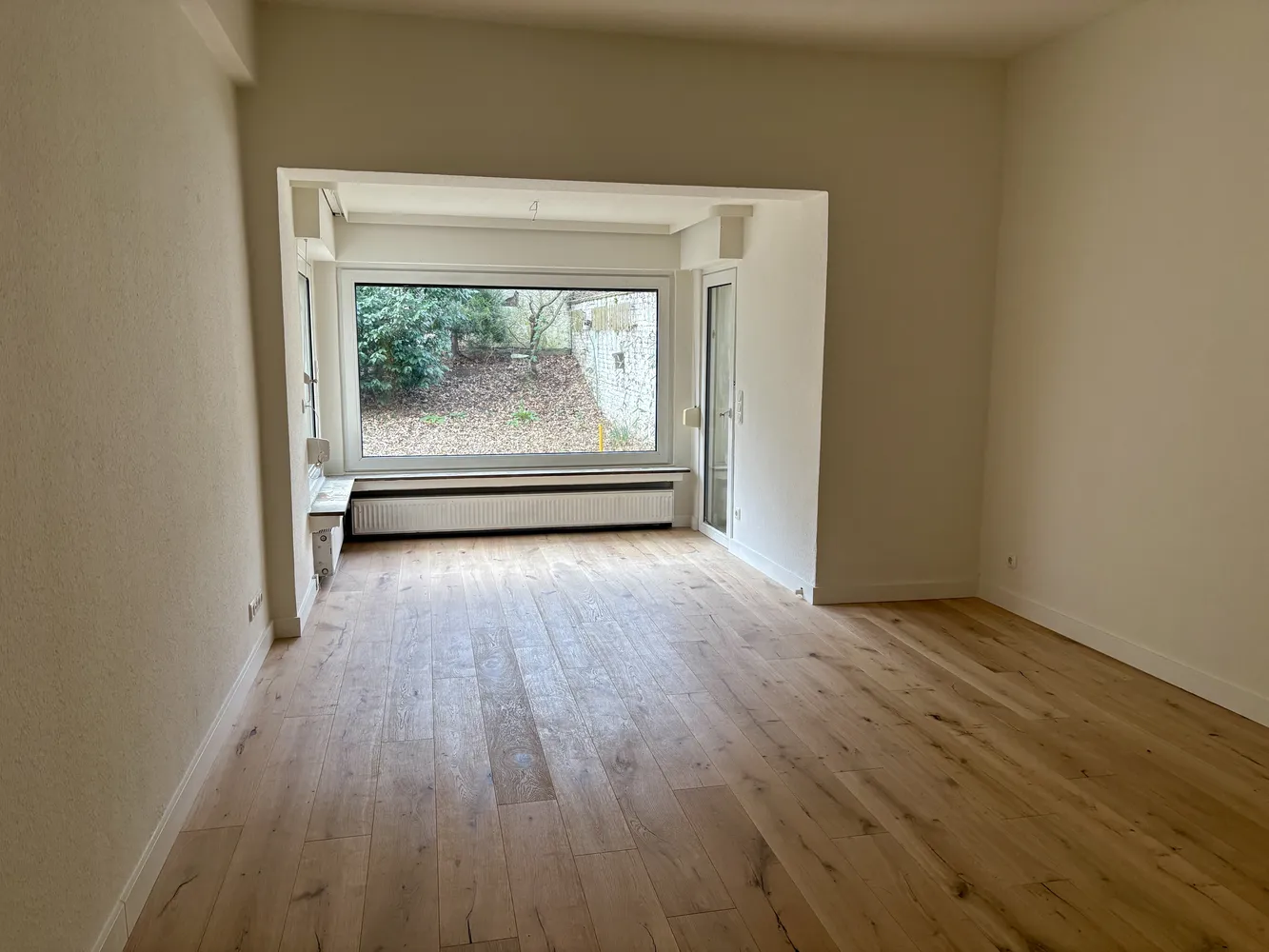 2 Zimmer Wohnung mit 87 m² in Essen – Bild 2