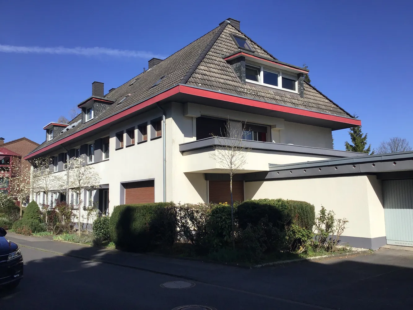 8 room house with 236 m² in Brühl – Photo 10