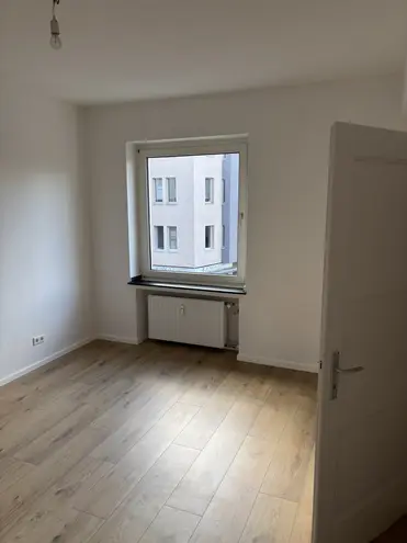 3 Zimmer Wohnung mit 85 m² in Düsseldorf – Bild 5