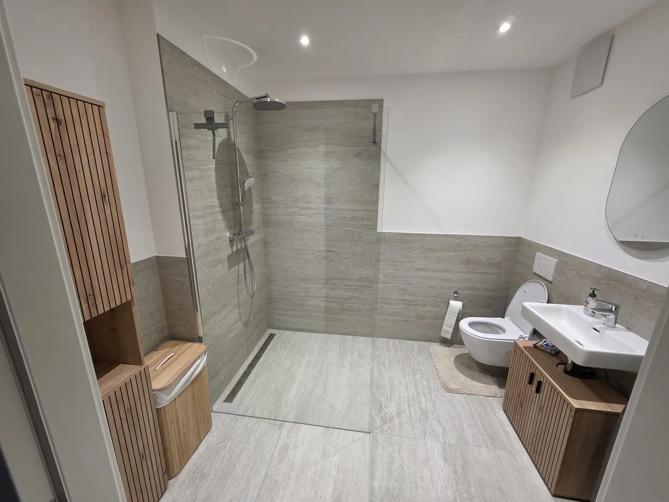 1 room apartment with 32 m² in Cologne – Photo 11
