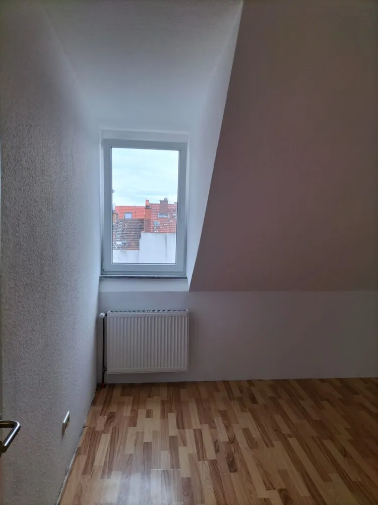 4 Zimmer Wohnung mit 100 m² in Mannheim – Bild 2