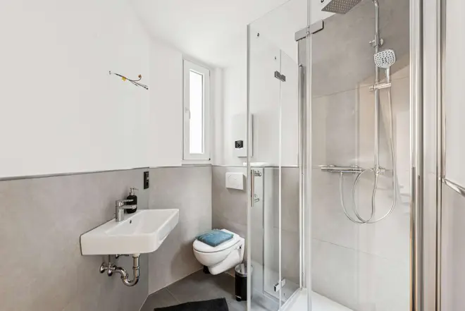 2 Zimmer Wohnung mit 75 m² in Köln – Bild 7