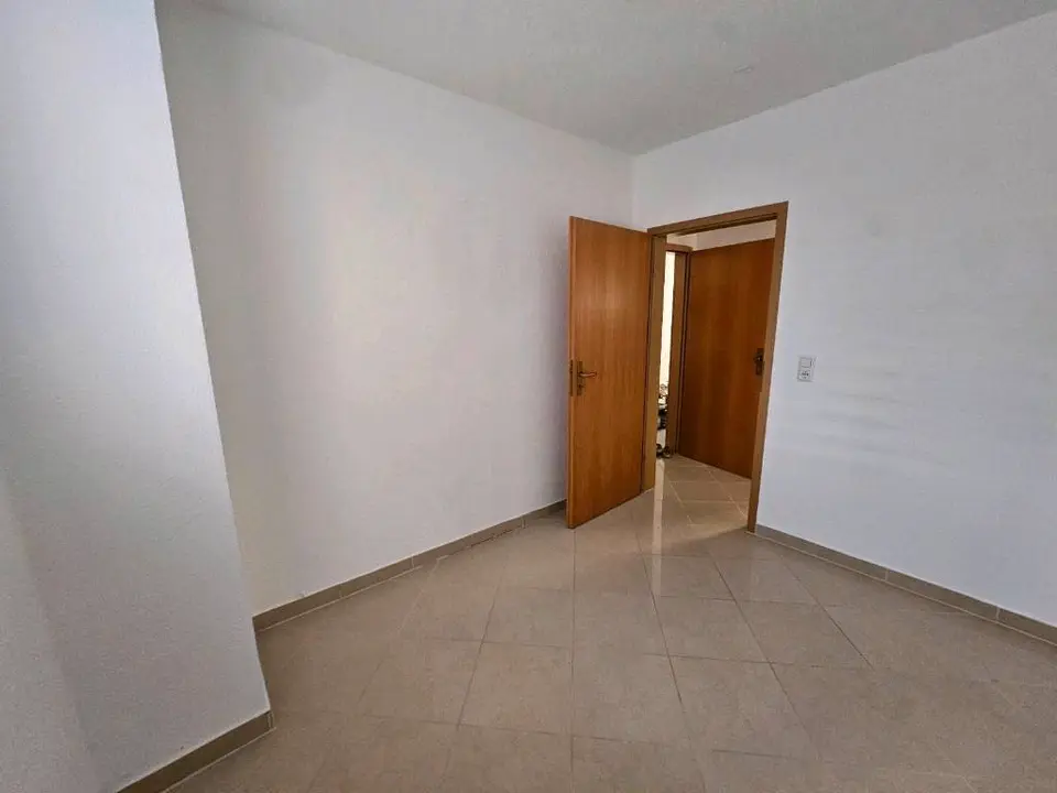 WG-Zimmer mit 65 m² in Weingarten – Bild 4