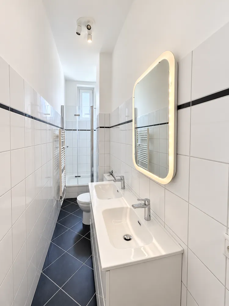 2 Zimmer Wohnung mit 67 m² in Berlin – Bild 12