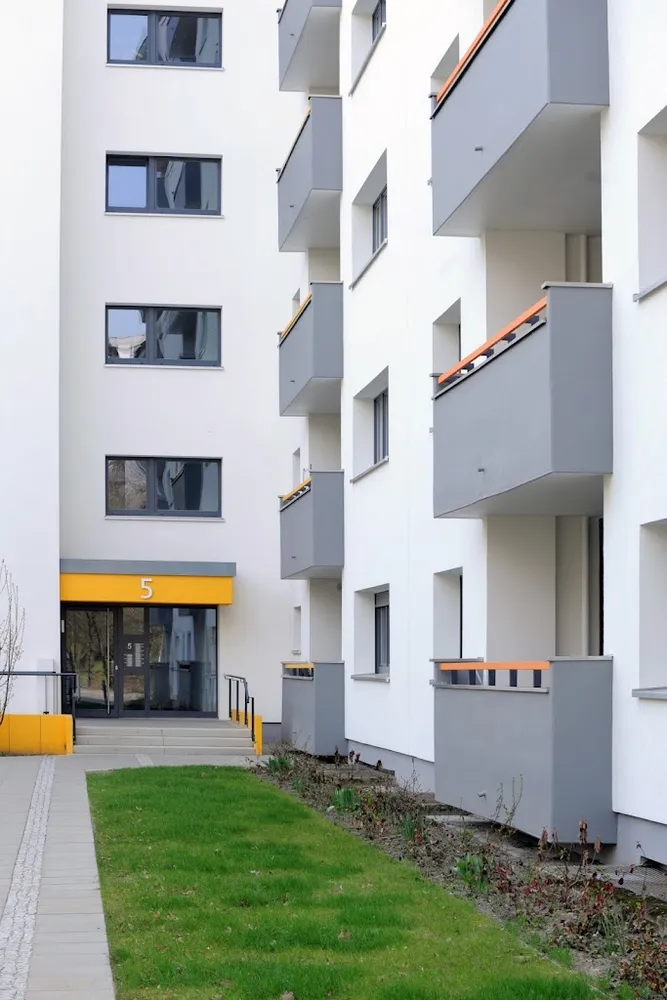 2 Zimmer Wohnung mit 68 m² in Berlin – Bild 2