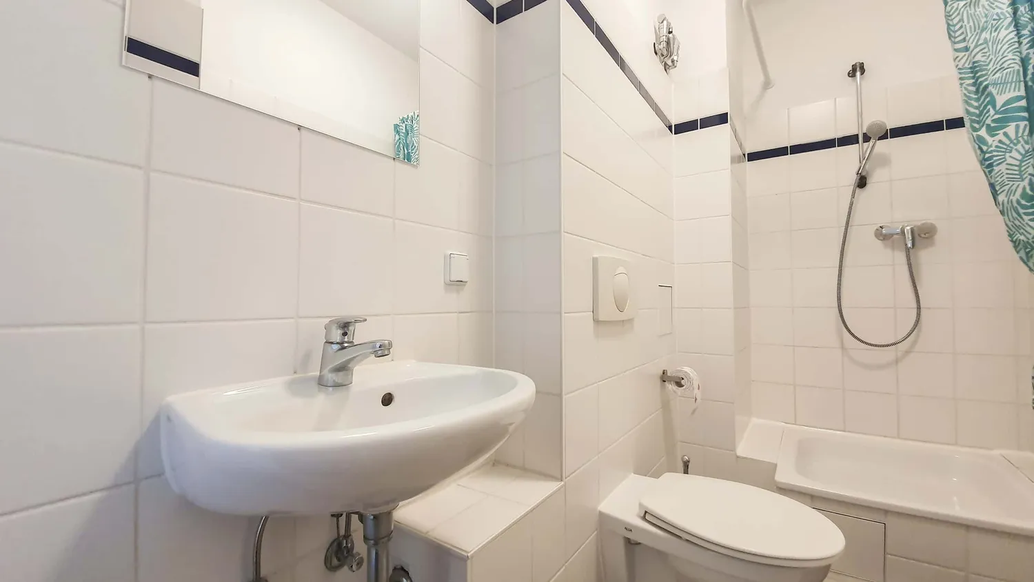 Shared room with 8 m² in Berlin – Photo 4