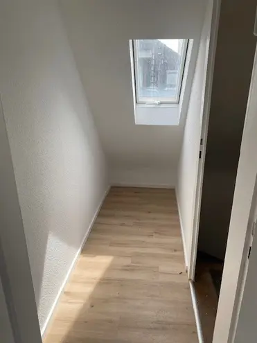1 Zimmer Wohnung mit 34 m² in Frankfurt am Main – Bild 10