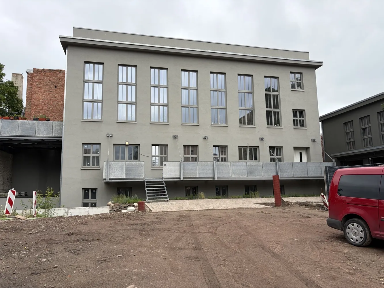 4 Zimmer Wohnung mit 96 m² in Magdeburg – Bild 1