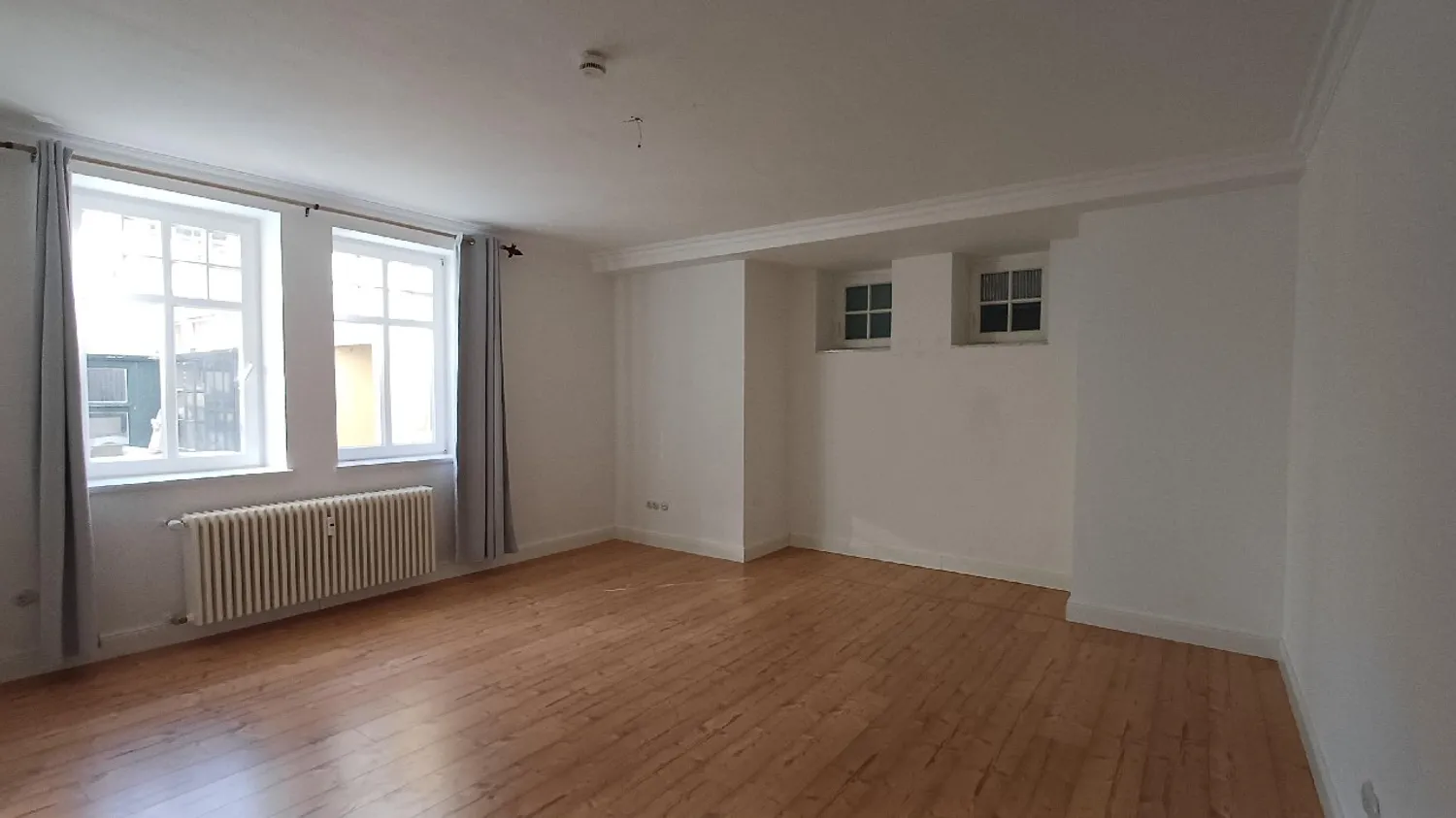 4 Zimmer Wohnung mit 180 m² in Schwerin – Bild 6